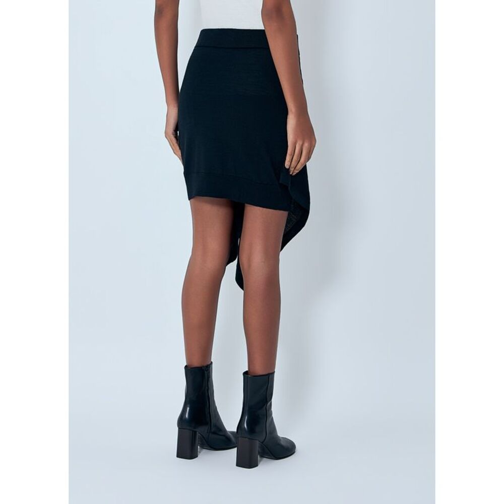 Lemaire Women Buttoned Skirt - Picture 3 of 6
